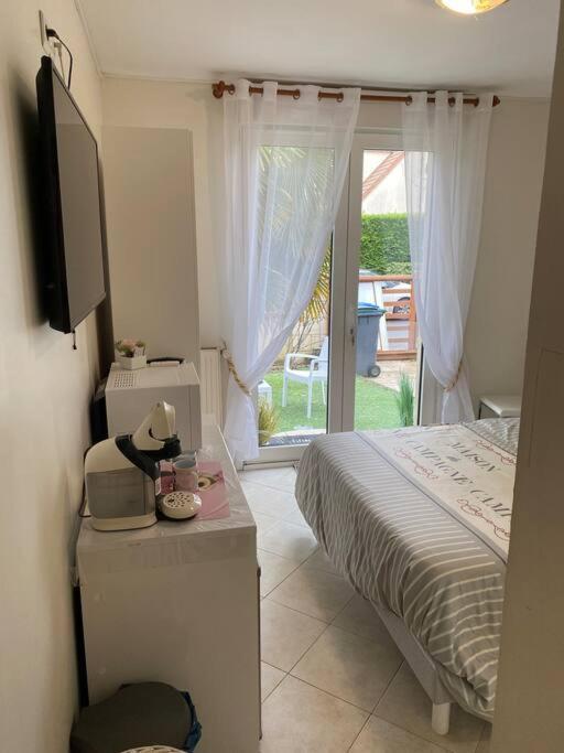 Chambre Avec Entree Independante Situation Ideale Serris Ngoại thất bức ảnh