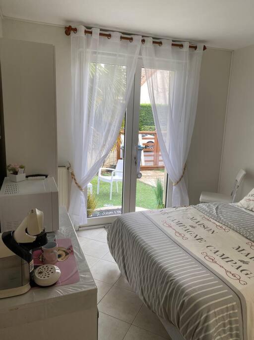 Chambre Avec Entree Independante Situation Ideale Serris Ngoại thất bức ảnh